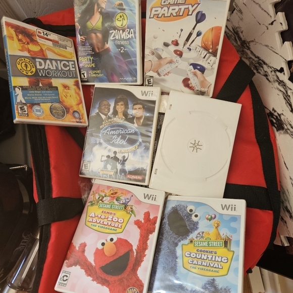 NITENDO WII Gaming Console - Picture 3 of 3